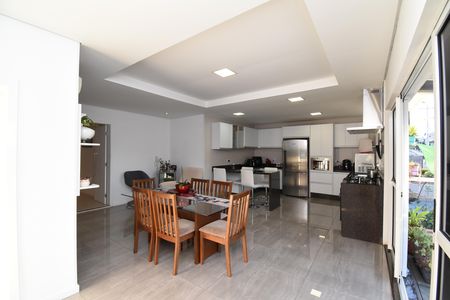 Sala/Cozinha de casa para alugar com 7 quartos, 370m² em Xaxim, Curitiba