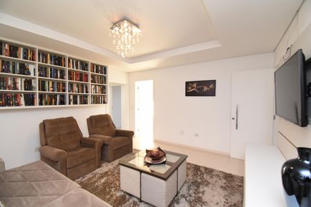 Casa para alugar com 370m², 7 quartos e 4 vagasSala de TV