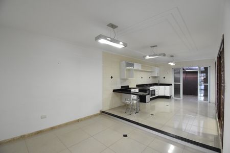 Casa para alugar com 370m², 7 quartos e 4 vagasCozinha
