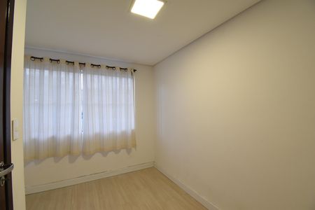 Casa para alugar com 370m², 7 quartos e 4 vagasQuarto 5