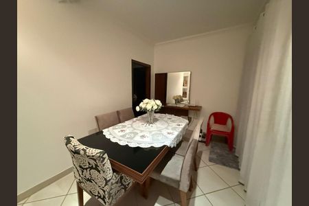 Casa à venda com 3 quartos, 85m² em Estrela Dalva, Contagem