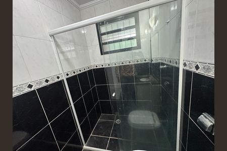 Casa para alugar com 93m², 3 quartos e 1 vaga Casa para alugar com 93m², 3 quartos e 1 vagaBanheiro Social