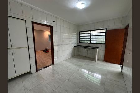 Casa para alugar com 93m², 3 quartos e 1 vaga Casa para alugar com 93m², 3 quartos e 1 vagaCozinha