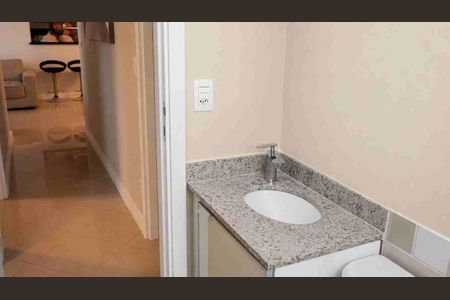 Banheiro de apartamento para alugar com 2 quartos, 83m² em Centro de Apoio I (alphaville), Santana de Parnaíba
