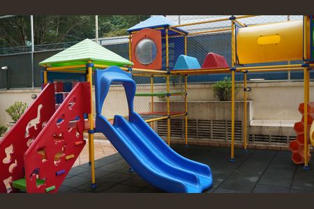 Apartamento para alugar com 83m², 2 quartos e 2 vagasPlayground