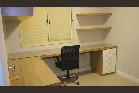 Apartamento para alugar com 83m², 2 quartos e 2 vagasQuarto1