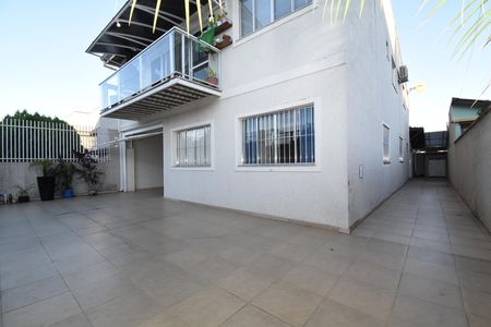 Casa para alugar com 370m², 3 quartos e 4 vagasÁrea externa