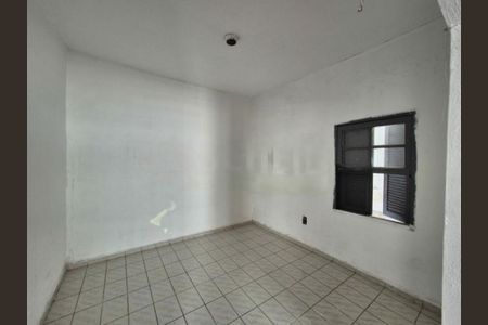 Casa à venda com 2 quartos, 100m² em Jardim Ubirajara, São Paulo