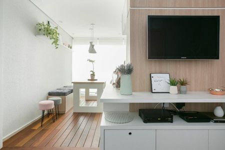 Apartamento à venda com 1 quarto, 45m² em Santo Amaro, São Paulo