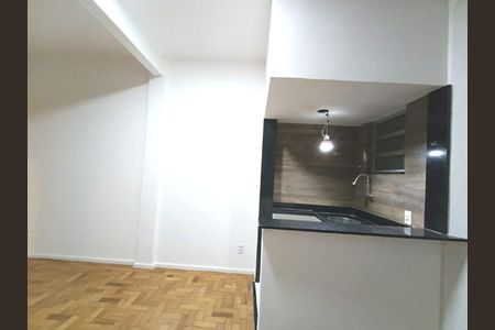 Apartamento à venda com 41m², 1 quarto e sem vaga
