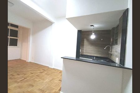 Apartamento à venda com 41m², 1 quarto e sem vaga