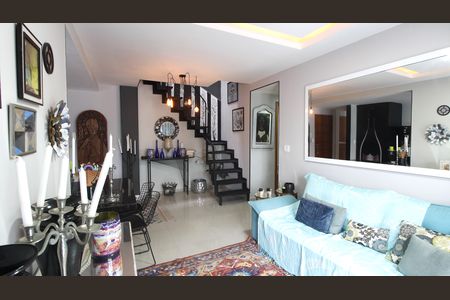 Apartamento para alugar com 3 quartos, 146m² em Parque Burle, Cabo Frio
