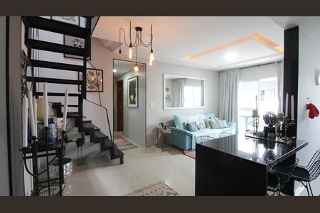 Apartamento para alugar com 3 quartos, 146m² em Parque Burle, Cabo Frio