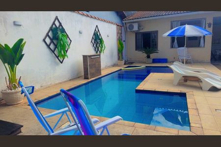 Área comum de casa à venda com 5 quartos, 450m² em Campo Grande, Rio de Janeiro