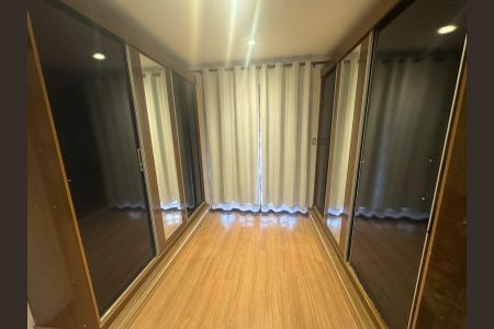 Casa à venda com 450m², 5 quartos e 4 vagasCloset