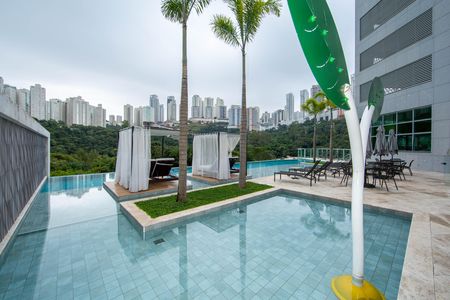 Apartamento para alugar com 242m², 4 quartos e 5 vagas Apartamento para alugar com 242m², 4 quartos e 5 vagasPISCINA