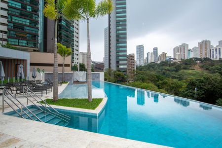 Apartamento para alugar com 242m², 4 quartos e 5 vagas Apartamento para alugar com 242m², 4 quartos e 5 vagasPISCINA