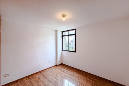 Apartamento à venda com 96m², 2 quartos e 1 vaga Apartamento à venda com 96m², 2 quartos e 1 vagaQuarto 2