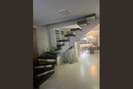 Casa à venda com 150m², 3 quartos e 1 vaga