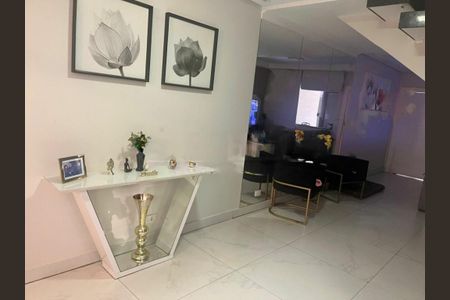 Casa à venda com 3 quartos, 150m² em Jardim Floresta, São Paulo