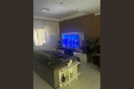 Casa à venda com 3 quartos, 150m² em Jardim Floresta, São Paulo