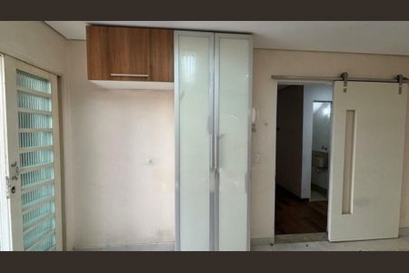 Casa à venda com 3 quartos, 110m² em Jardim Consorcio, São Paulo