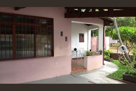 Casa à venda com 5 quartos, 147m² em Jardim Caravelas, São Paulo