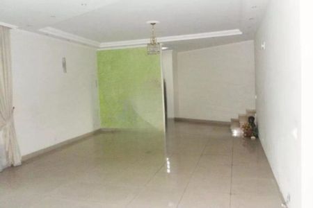 Casa à venda com 4 quartos, 255m² em Campo Grande, São Paulo