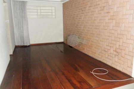 Casa à venda com 4 quartos, 255m² em Campo Grande, São Paulo