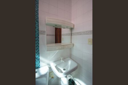 Apartamento para alugar com 134m², 2 quartos e 2 vagas Apartamento para alugar com 134m², 2 quartos e 2 vagasBanheiro