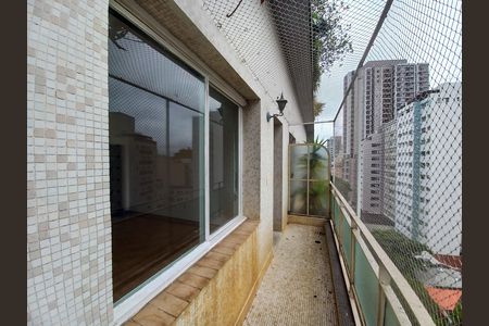 Sacada de apartamento à venda com 2 quartos, 125m² em Vila Buarque, São Paulo
