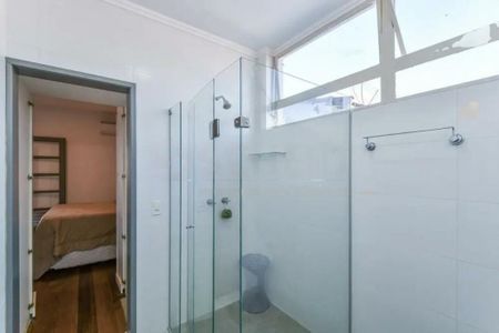 Casa à venda com 240m², 4 quartos e 3 vagas