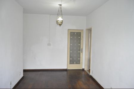 Apartamento para alugar com 90m², 2 quartos e 1 vagaSala
