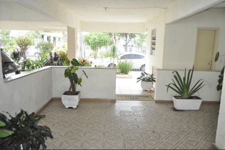 Apartamento para alugar com 90m², 2 quartos e 1 vagaÁrea externa