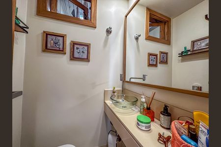 Apartamento à venda com 60m², 2 quartos e 1 vaga