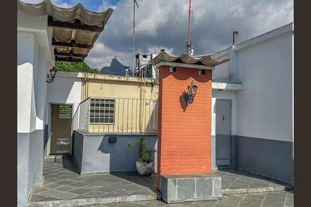 Apartamento à venda com 60m², 2 quartos e 1 vaga