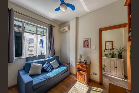 Apartamento à venda com 60m², 2 quartos e 1 vaga