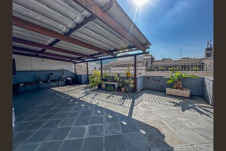 Apartamento à venda com 60m², 2 quartos e 1 vaga
