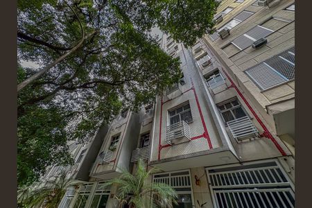 Apartamento à venda com 60m², 2 quartos e 1 vaga