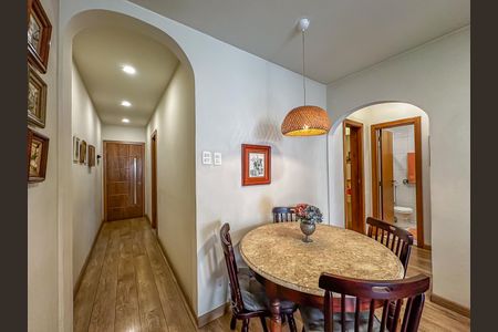 Apartamento à venda com 60m², 2 quartos e 1 vaga