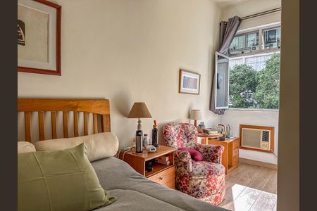 Apartamento à venda com 60m², 2 quartos e 1 vaga