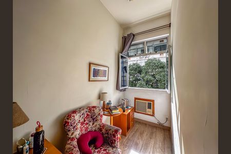 Apartamento à venda com 60m², 2 quartos e 1 vaga