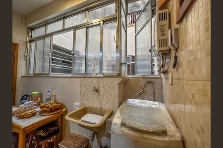 Apartamento à venda com 60m², 2 quartos e 1 vaga
