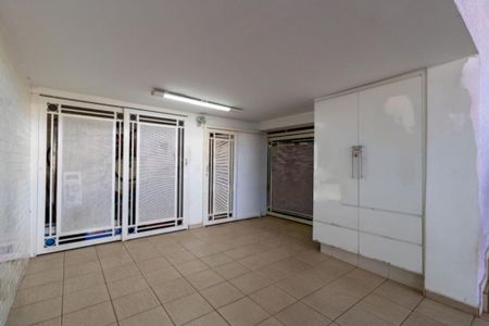 Casa à venda com 3 quartos, 320m² em Planalto Paulista, São Paulo