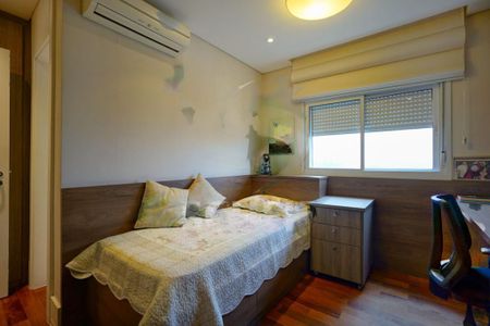 Apartamento à venda com 266m², 4 quartos e 4 vagas