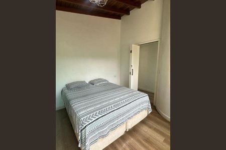 Casa à venda com 4 quartos, 160m² em Vila Galvão, Guarulhos