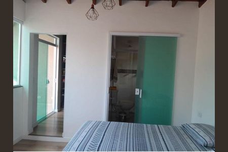 Casa à venda com 4 quartos, 160m² em Vila Galvão, Guarulhos