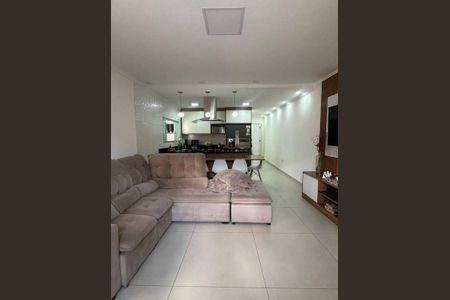 Casa à venda com 4 quartos, 160m² em Vila Galvão, Guarulhos