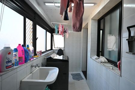 Apartamento à venda com 135m², 3 quartos e 3 vagasÁrea de Serviço 