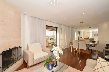 Apartamento à venda com 135m², 3 quartos e 3 vagasSala